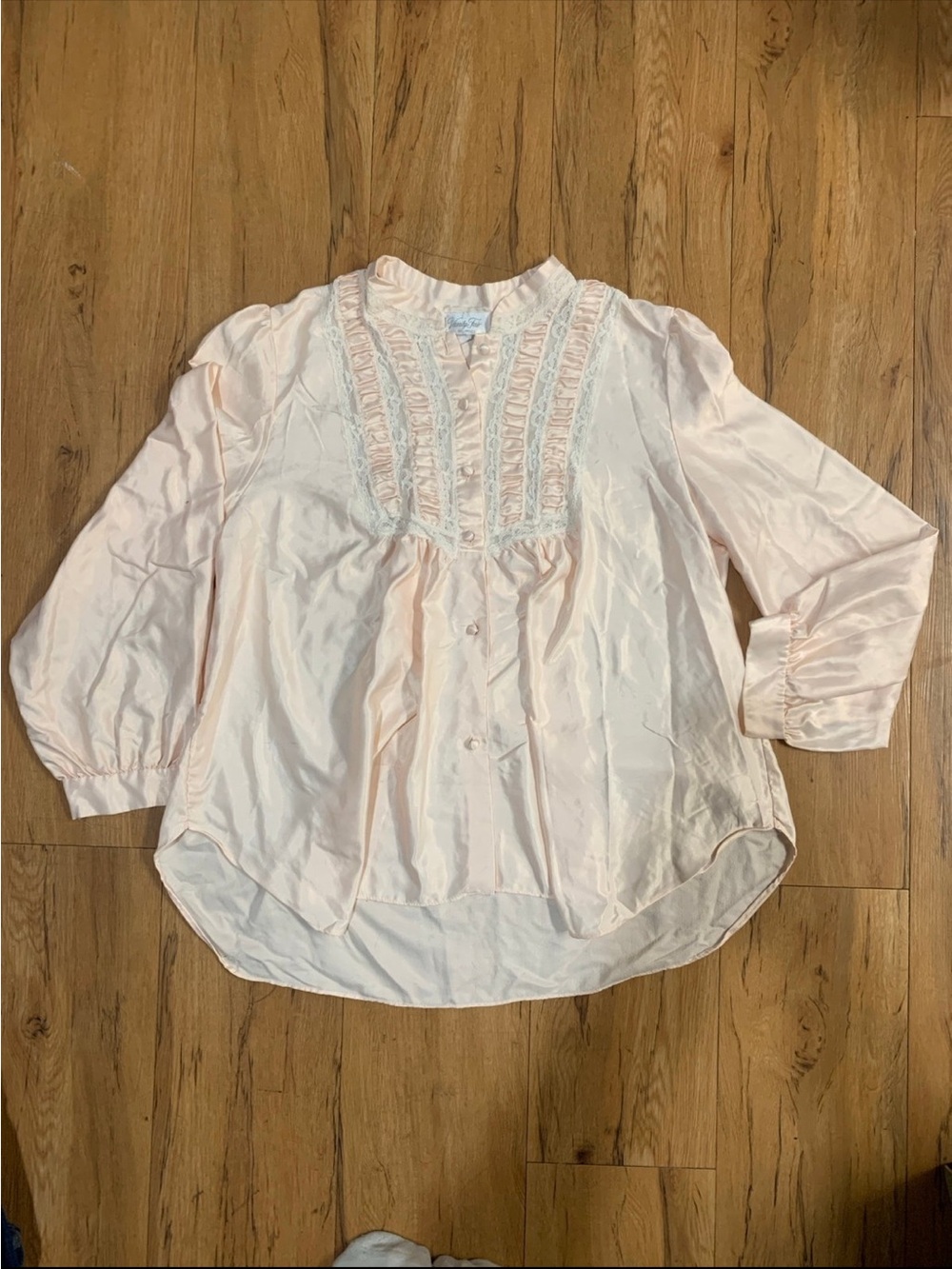 Vanity fair pajama top